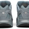 ⁦YEEZY 700 V2 HOSPITAL BLUE‏⁩ – תמונה ⁦4⁩