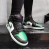 ⁦AIR JORDAN 1 MID PINE GREEN⁩ – תמונה ⁦6⁩