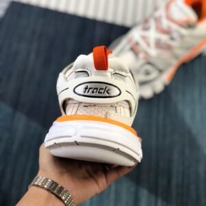 נעל ספורט לגברים ולנשים של בלנסיאגה Balenciaga Track Trainer 'White Orange'