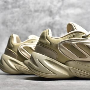 Adidas OZELIA SHOES SAVANNA/SAVANNA/SAVANNA GV7685