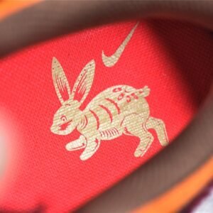 Nike SB DUNK LOW YEAR OF THE RABBIT BROWN/ORANGE/BEIGE FD4203-661