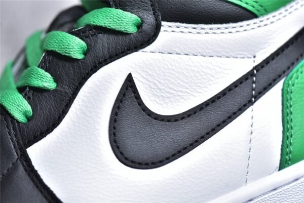 ⁦Nike AIR JORDAN 1 RETRO HIGH OG BLACK/LUCKY GREEN/WHITE DZ5485-031⁩ – תמונה ⁦8⁩