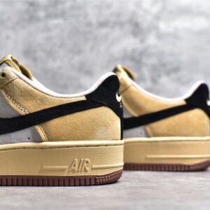 Nike AIR FORCE 1 LOW 07 DESERT YELLOW/BLACK/GREY DE0099-004