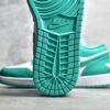 ⁦Nike AIR JORDAN 1 LOW WHITE/WHITE/NEW EMERALD DC0774-132⁩ – תמונה ⁦3⁩