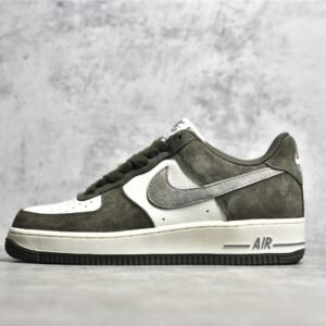 Nike AIR FORCE 1 07 LOW CHOCOLATE/BEIGE TU6995-396