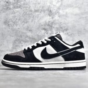 Nike SB DUNK LOW STEAMBOY OST X OTOMO KATSUHIRO BLACK/BLACK/WHITE LF0039-033