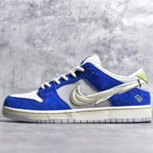 Nike DUNK LOW PRO SB GARDENIA X FLY STREETWEAR GAME ROYAL/SAIL/GREY FOG DQ5130-400