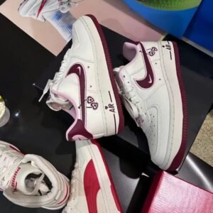 Nike AIR FORCE 1 LOW VALENTINE'S DAY 2023 BEIGE/RED/LIGHT PINK  FD4616-161