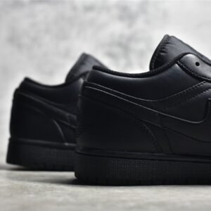 Nike AIR JORDAN 1 LOW 2022 BLACK/BLACK/BLACK 553558-093