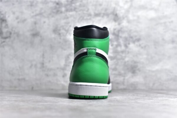 ⁦Nike AIR JORDAN 1 RETRO HIGH OG BLACK/LUCKY GREEN/WHITE DZ5485-031⁩ – תמונה ⁦14⁩