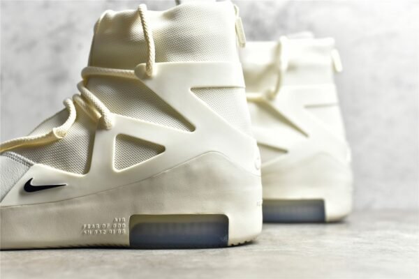 ⁦Nike AIR FEAR OF GOD 1 SAIL/SAIL/BLACK AR4237-100⁩ – תמונה ⁦16⁩