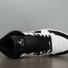 ⁦נייק אייר ג'ורדן 1 רטרו אמצע 'טוקסידו' - Nike Air Jordan 1 Mid Tuxedo’⁩ – תמונה ⁦6⁩