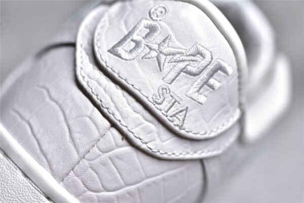 ⁦OVO X BAPE STA LOW SNEAKERS WHITE/WHITE/WHITE⁩ – תמונה ⁦9⁩
