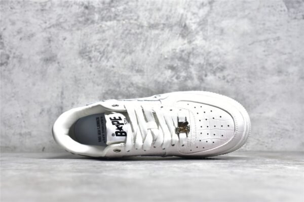 ⁦OVO X BAPE STA LOW SNEAKERS WHITE/WHITE/WHITE⁩ – תמונה ⁦19⁩