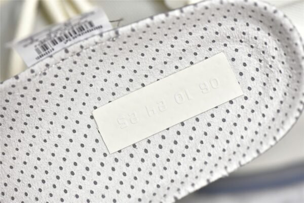 ⁦Nike AIR FEAR OF GOD 1 SAIL/SAIL/BLACK AR4237-100⁩ – תמונה ⁦4⁩