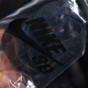 Nike SB DUNK LOW  DUNK VS AF1 X UNDEFEATED BLACK/BLACK/BLACK DO9329-001