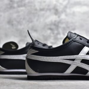 ASICS ONITSUKA TIGER JAPAN MEXICO DELUXE BLACK/BLACK/WHITE TH9J4L-0901
