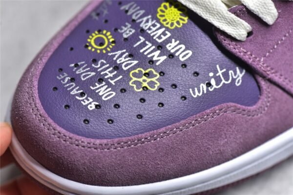 ⁦Nike AIR JORDAN 1 LOW INTERNATIONAL WOMEN'S DAY AMETHYST WAVE/CANYON PURPLE/OLIVE AURA DR8057-500⁩ – תמונה ⁦10⁩