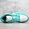 ⁦Nike AIR JORDAN 1 LOW WHITE/WHITE/NEW EMERALD DC0774-132⁩ – תמונה ⁦7⁩
