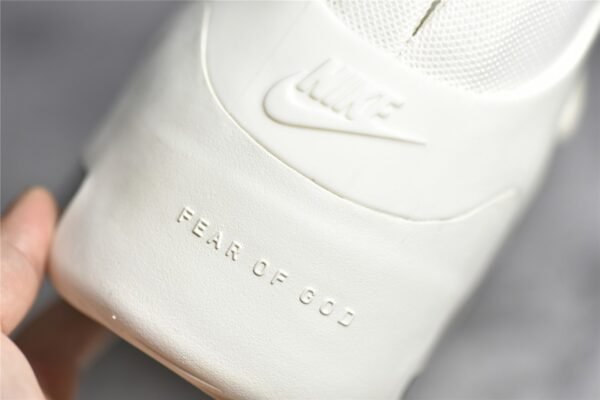 ⁦Nike AIR FEAR OF GOD 1 SAIL/SAIL/BLACK AR4237-100⁩ – תמונה ⁦9⁩