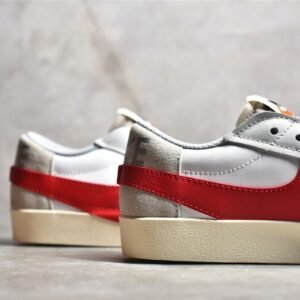Nike BLAZER LOW 77 JUMBO WHITE/PHOTON DUST/LIGHT SMOKE GREY/UNIVERSITY RED DQ8769-100