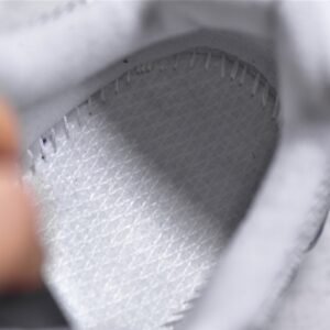 NB (NEW Balance) 2002 RUNNING SHOES LIGHT GREY/GREY/GREY ML2002RO