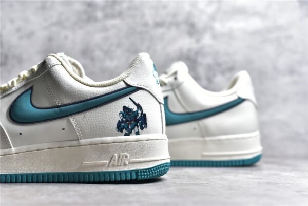 ⁦Nike AIR FORCE 1 LOW 07 BEIGE/GREEN/BEIGE KK1256-659⁩ – תמונה ⁦13⁩