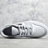 ⁦Nike AIR JORDAN 1 LOW GOLF WOLF GREY/PHOTON DUST/WHITE/BLACK DD9315-002⁩ – תמונה ⁦16⁩