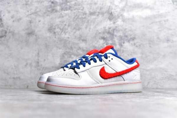 ⁦Nike SB DUNK LOW YEAR OF THE RABBIT WHITE RABBIT CANDY WHITE/CRIMSON/VARSITY ROYAL/SAIL FD4203-161⁩ – תמונה ⁦18⁩