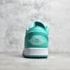 ⁦Nike AIR JORDAN 1 LOW WHITE/WHITE/NEW EMERALD DC0774-132⁩ – תמונה ⁦5⁩