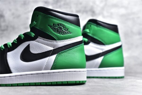 ⁦Nike AIR JORDAN 1 RETRO HIGH OG BLACK/LUCKY GREEN/WHITE DZ5485-031⁩ – תמונה ⁦13⁩