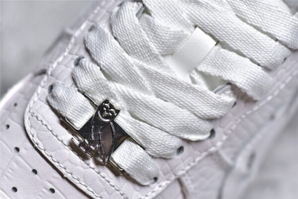 ⁦OVO X BAPE STA LOW SNEAKERS WHITE/WHITE/WHITE⁩ – תמונה ⁦11⁩