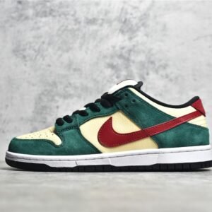 Nike SB DUNK LOW PRO VEGAS GOLD/TEAM RED-TEAM GREEN 304292-700