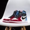 ⁦נייק אייר ג'ורדן 1 רטרו גבוה OG 'ללא פחד' - Nike Air Jordan 1 Retro High OG 'Fearless''⁩ – תמונה ⁦2⁩