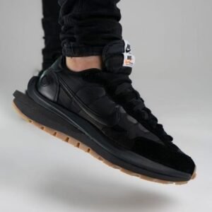 Nike Vaporwaffle Sacai Black Gum