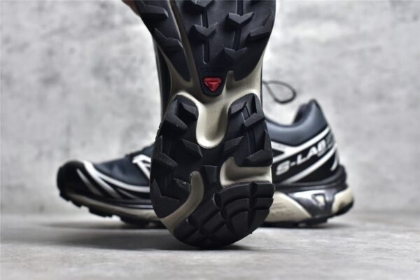 ⁦SALOMON XT-6 RUNNING SHOES GREY/BLACK/WHITE⁩ – תמונה ⁦12⁩