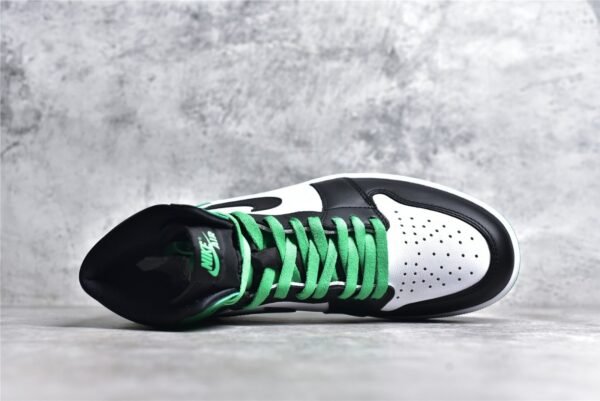 ⁦Nike AIR JORDAN 1 RETRO HIGH OG BLACK/LUCKY GREEN/WHITE DZ5485-031⁩ – תמונה ⁦16⁩