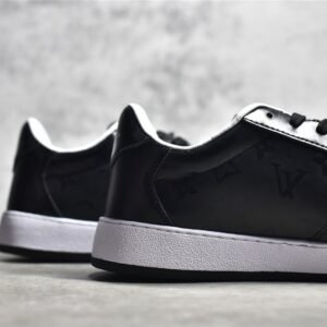 LOUIS VUITTON (LV) LOW RIVOLI SNEAKER BLACK/BLACK/WHITE
