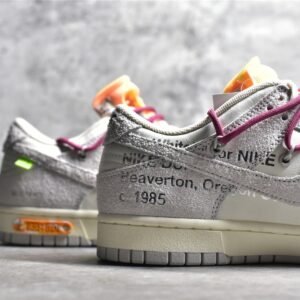 Nike OFF-WHITE X SB DUNK LOW LOT 45 OF 50 SAIL/NEUTRAL GREY/MAGENTA DM1602-101