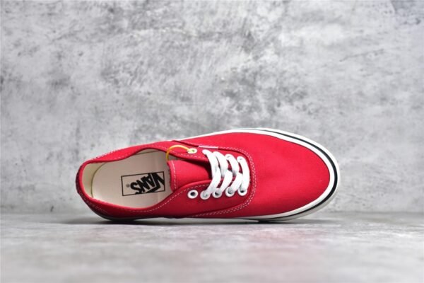 ⁦VANS AUTHENTIC 44 DX HOT N SWEET CHI RED/RED/RED VN0A4BVYFRK⁩ – תמונה ⁦16⁩