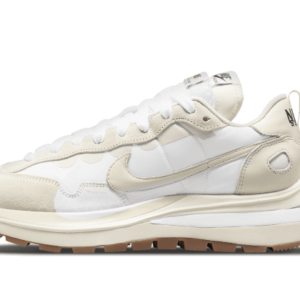 Nike Vaporwaffle Sacai Sail Gum