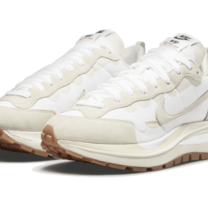 Nike Vaporwaffle Sacai Sail Gum